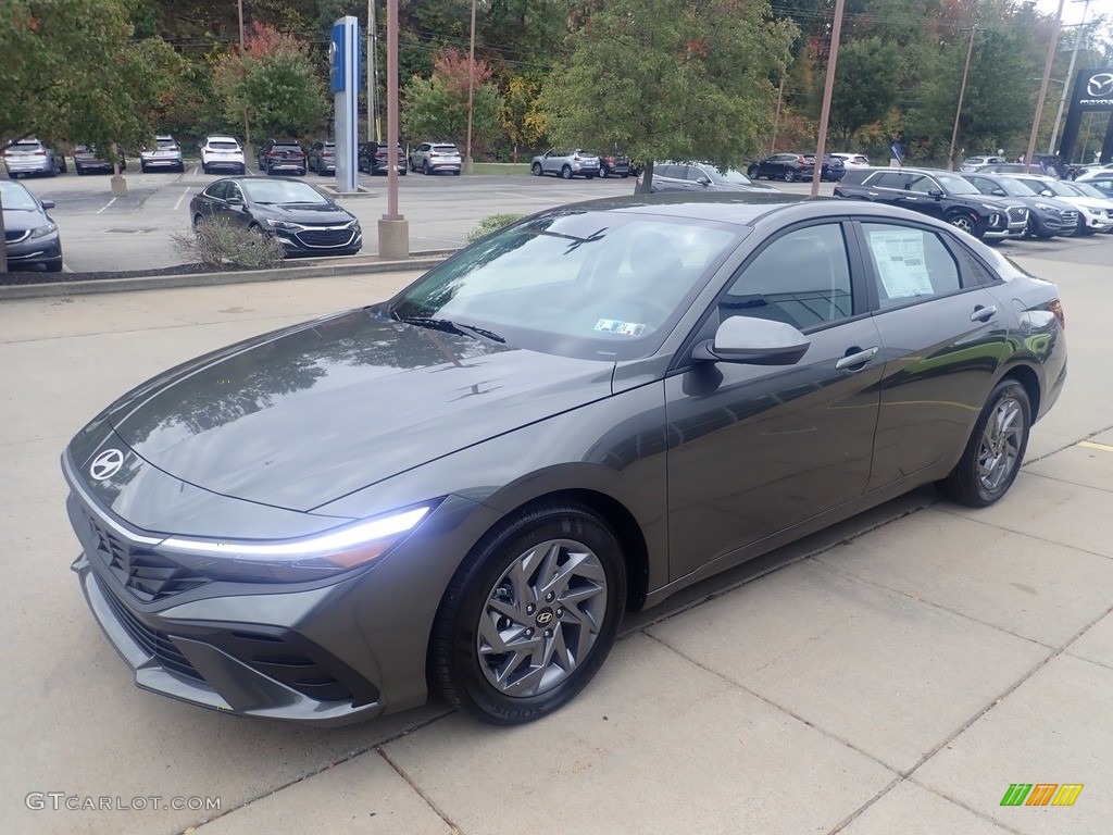 Amazon Gray 2024 Hyundai Elantra SEL Exterior Photo #146651895