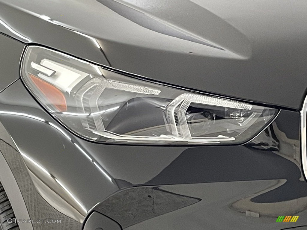 2023 X1 xDrive28i - Jet Black / Black photo #4