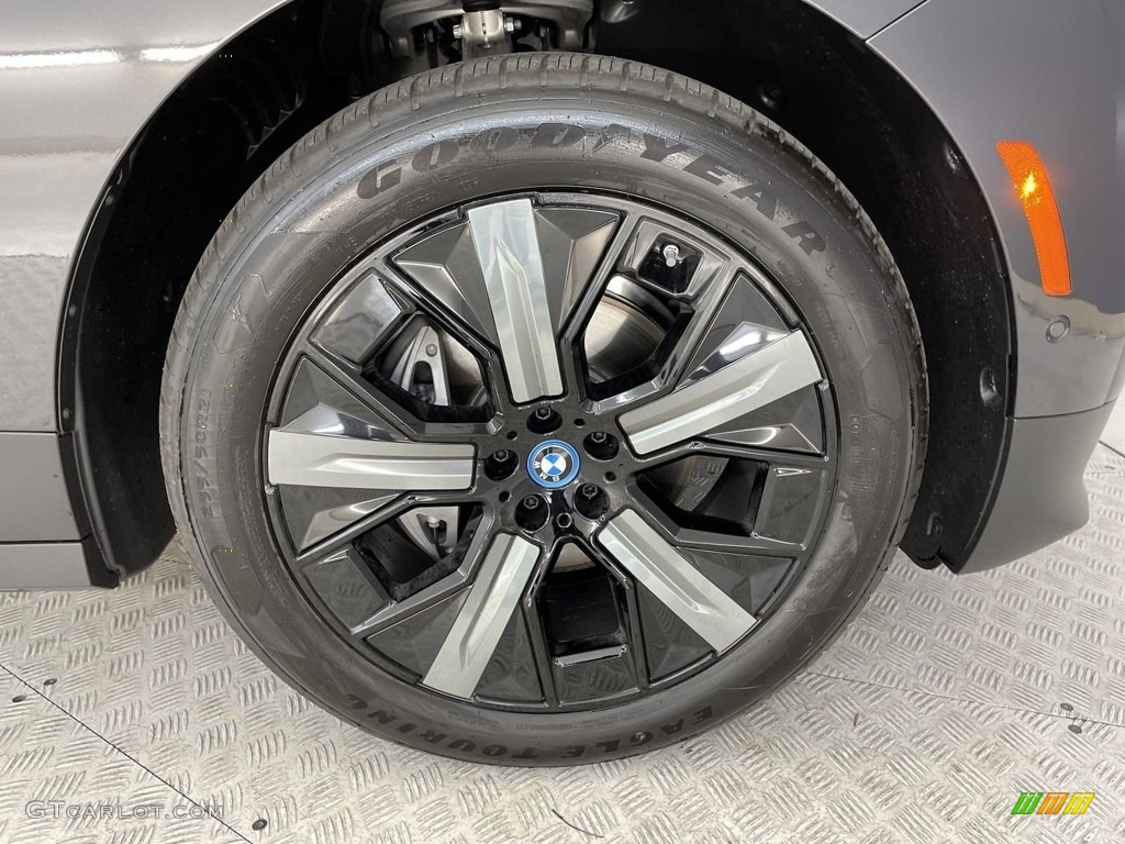 2024 BMW iX xDrive50 Wheel Photos