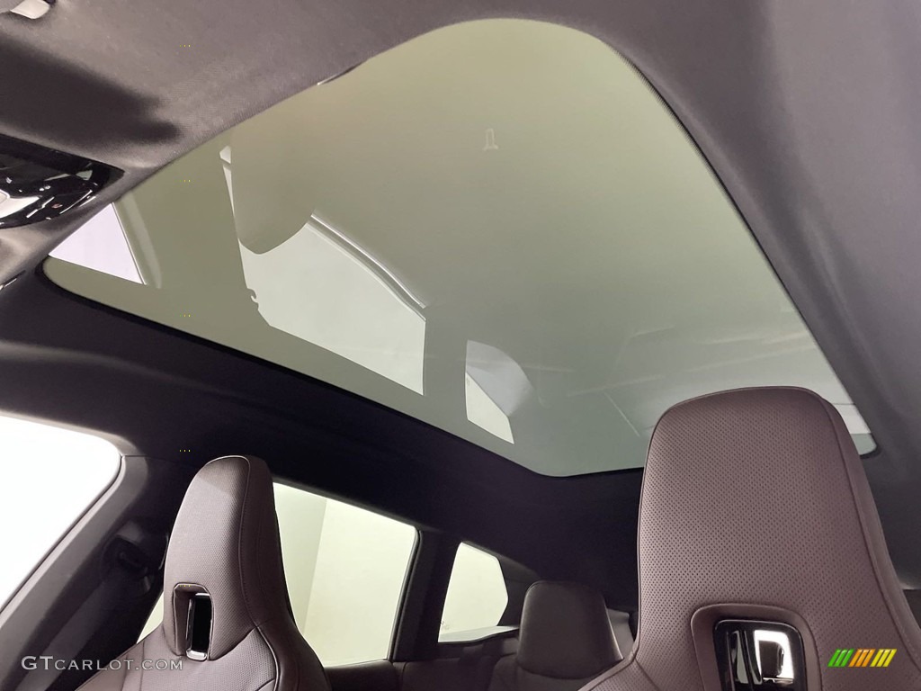 2024 BMW iX xDrive50 Sunroof Photos