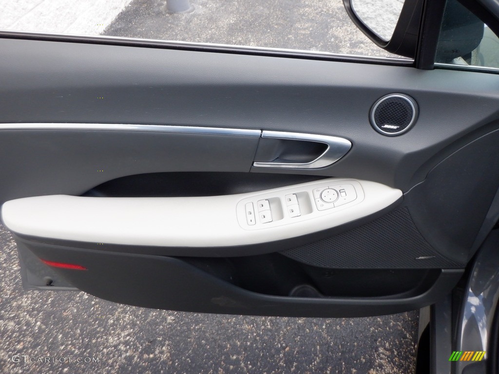 2020 Hyundai Sonata SEL Hybrid Dark Gray Door Panel Photo #146656000