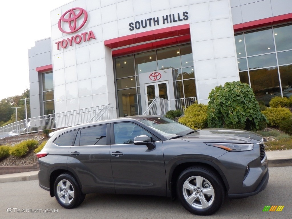 2023 Highlander LE AWD - Magnetic Gray Metallic / Black photo #2