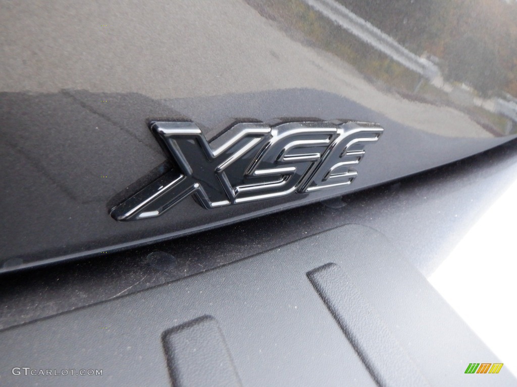 2024 Toyota Corolla Hatchback XSE Marks and Logos Photo #146657451
