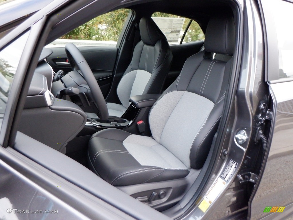 2024 Corolla Hatchback XSE - Magnetic Gray Metallic / Moonstone photo #11