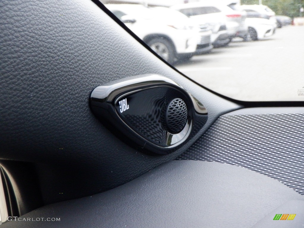 2024 Corolla Hatchback XSE - Magnetic Gray Metallic / Moonstone photo #25