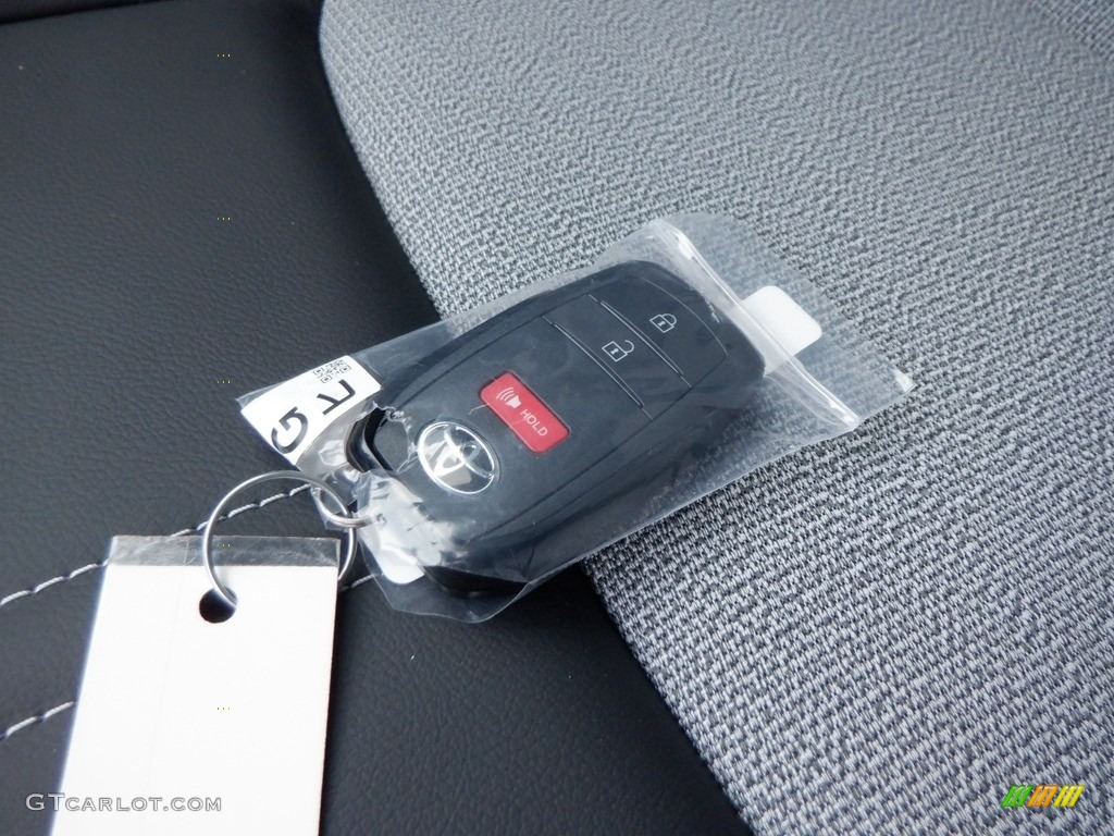 2024 Toyota Corolla Hatchback XSE Keys Photos