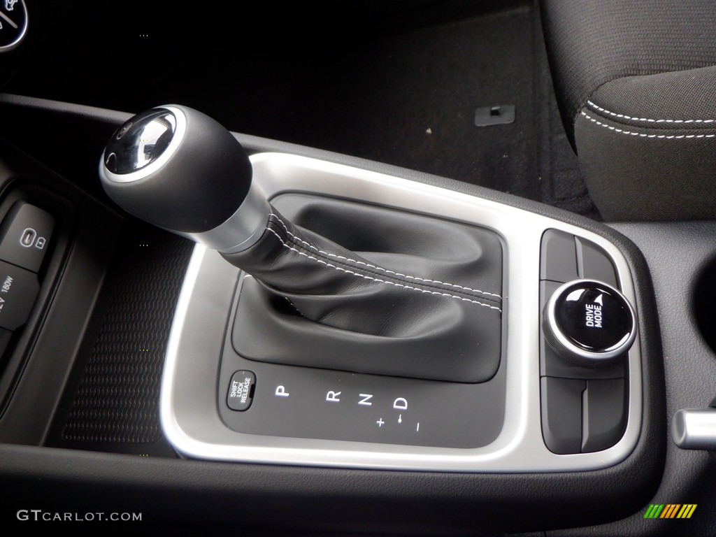 2024 Hyundai Venue SEL CVT Automatic Transmission Photo #146658200