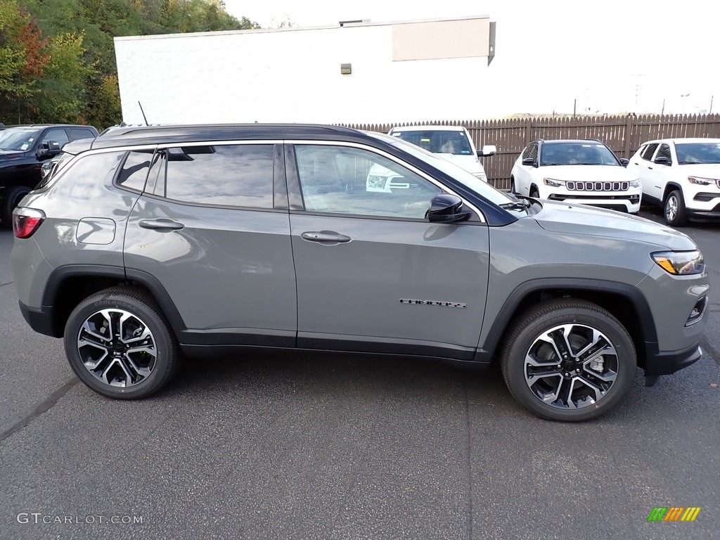 2023 Compass Limited 4x4 - Sting-Gray / Black photo #7