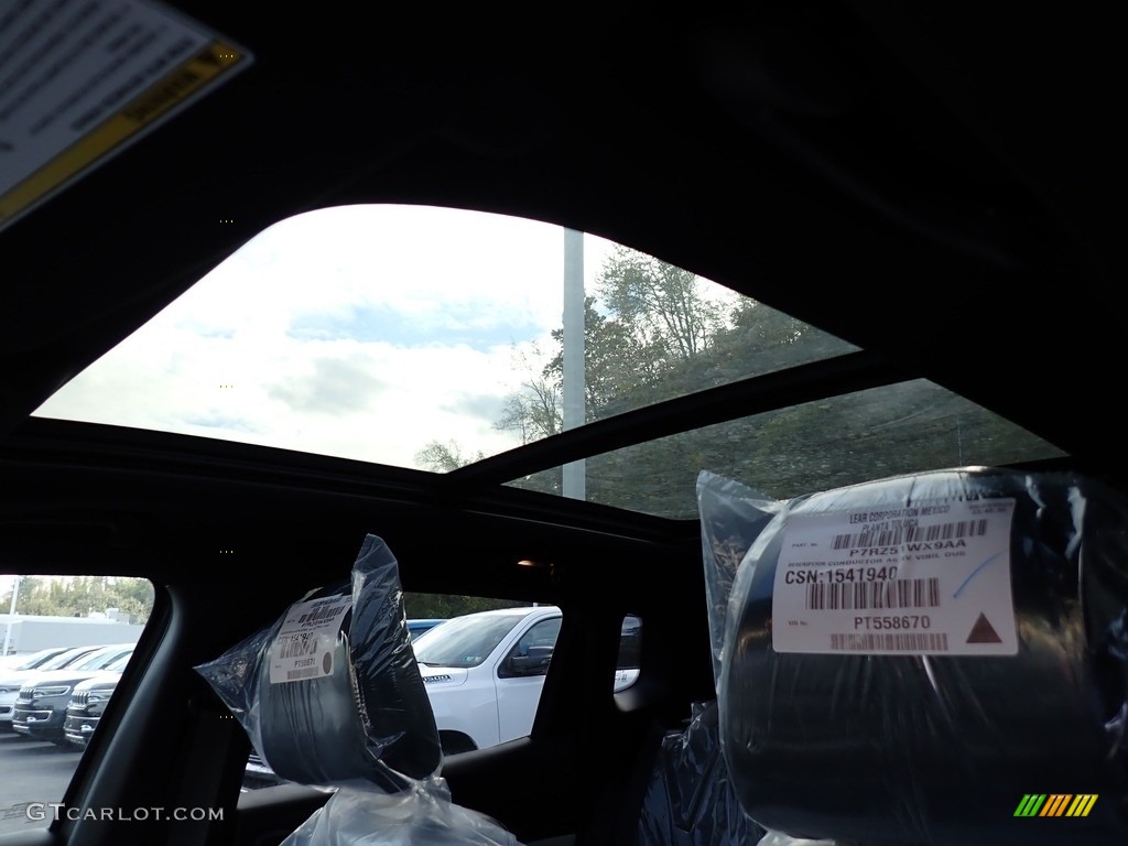 2023 Jeep Compass Limited 4x4 Sunroof Photos