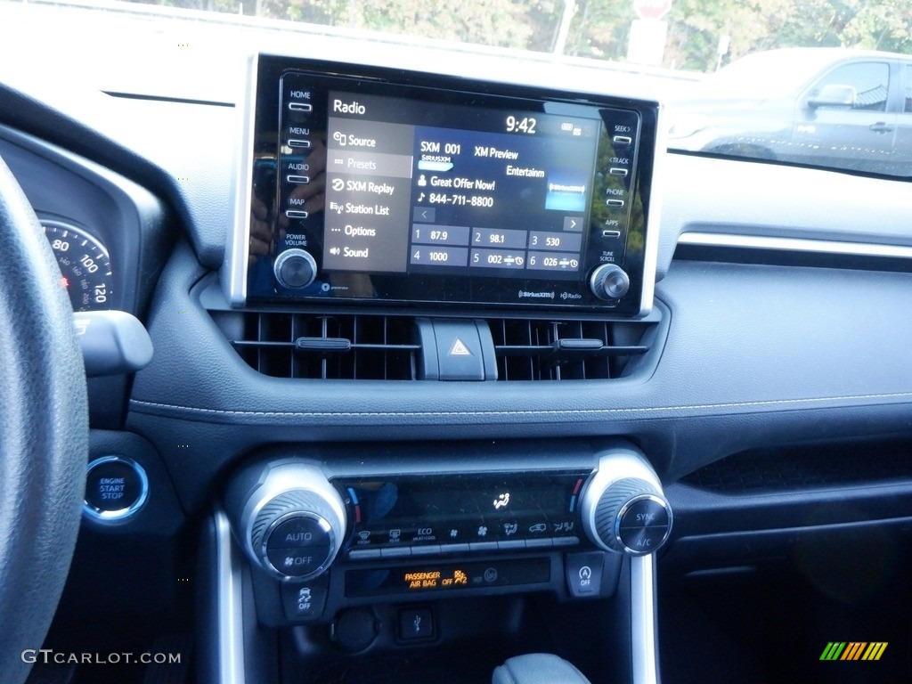 2021 RAV4 XLE AWD - Lunar Rock / Black photo #19