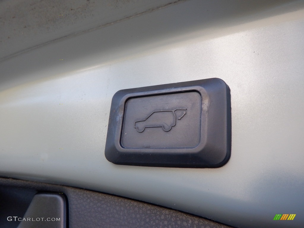 2021 RAV4 XLE AWD - Lunar Rock / Black photo #33