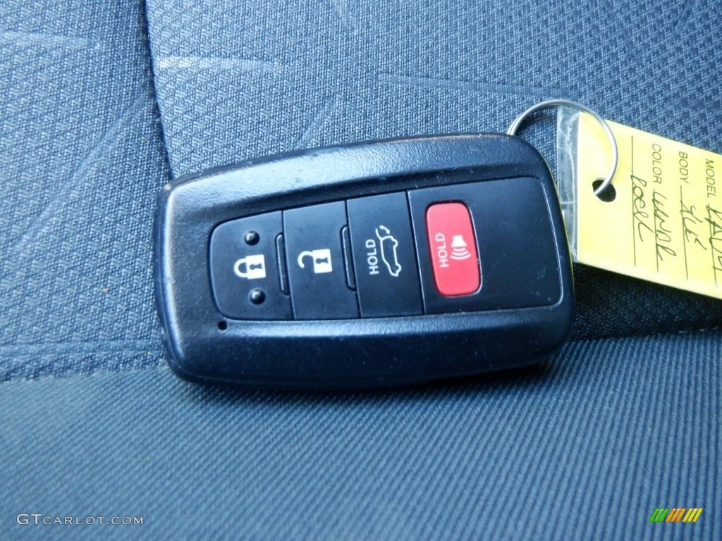 2021 RAV4 XLE AWD - Lunar Rock / Black photo #35