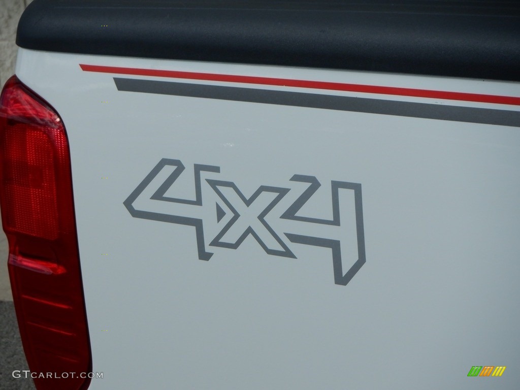 2019 Nissan Frontier SV Crew Cab 4x4 Marks and Logos Photo #146660836