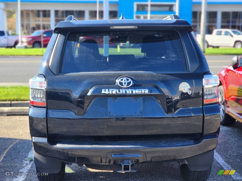 2021 4Runner SR5 - Midnight Black Metallic / Black/Graphite photo #5
