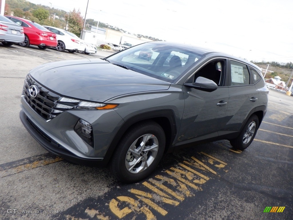2024 Tucson SE - Hampton Gray / Black photo #5