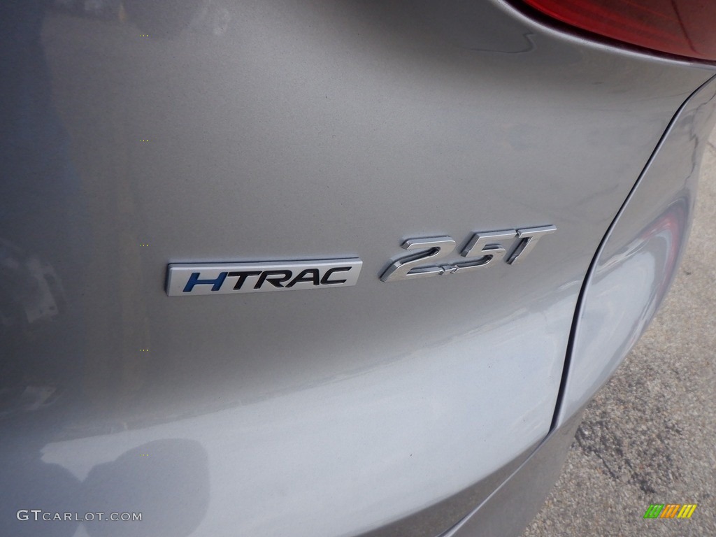 2023 Hyundai Santa Fe Limited AWD Marks and Logos Photos