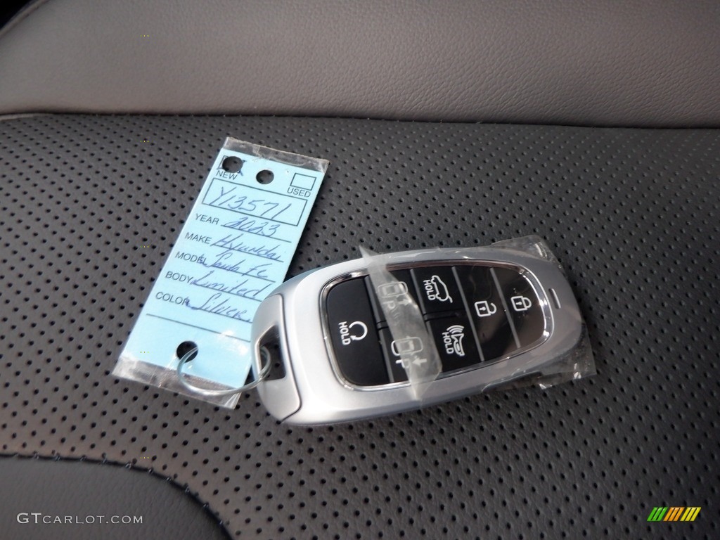 2023 Hyundai Santa Fe Limited AWD Keys Photo #146663236