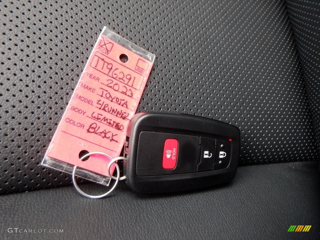 2023 Toyota 4Runner Limited 4x4 Keys Photo #146663535