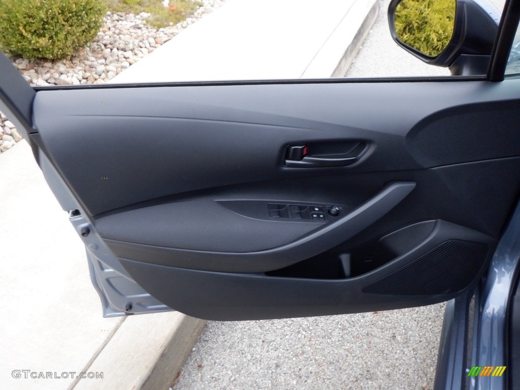 2024 Toyota Corolla LE Door Panel Photos