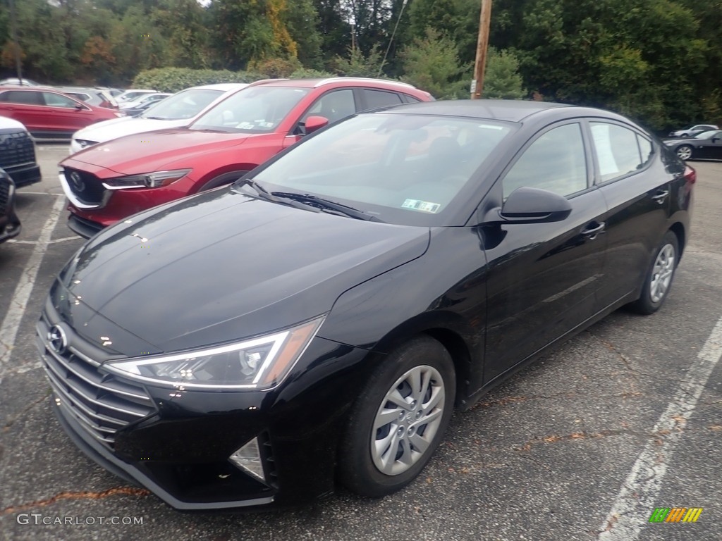 2020 Elantra SE - Phantom Black / Black photo #1