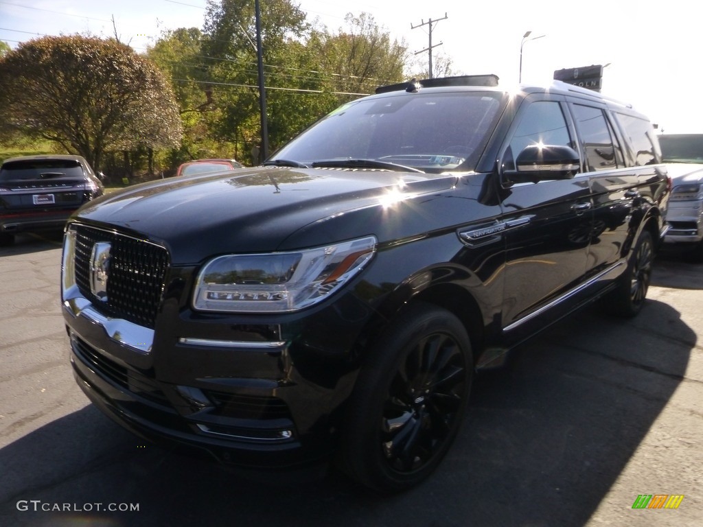 2020 Navigator L Reserve 4x4 - Infinite Black / Ebony photo #1