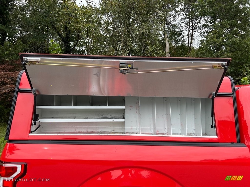 2019 F150 XL SuperCab 4x4 - Race Red / Earth Gray photo #9
