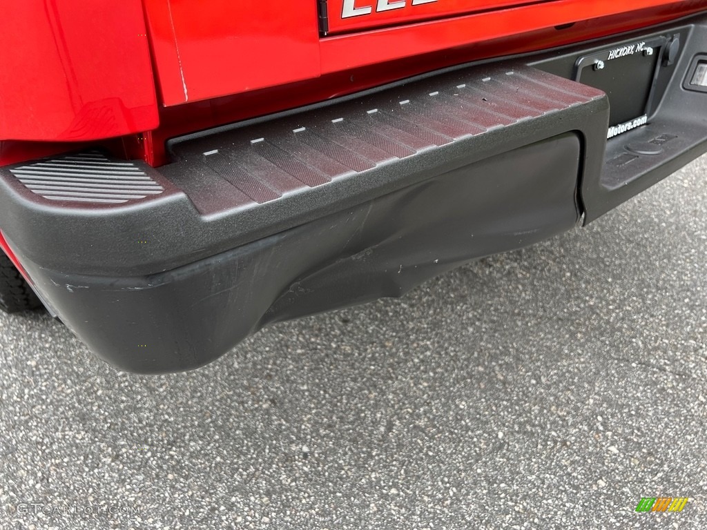 2019 F150 XL SuperCab 4x4 - Race Red / Earth Gray photo #17