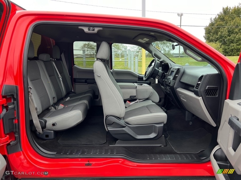 2019 Ford F150 XL SuperCab 4x4 Interior Color Photos