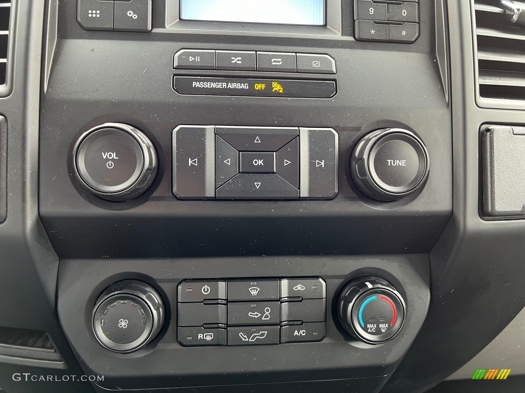 2019 Ford F150 XL SuperCab 4x4 Controls Photo #146666341