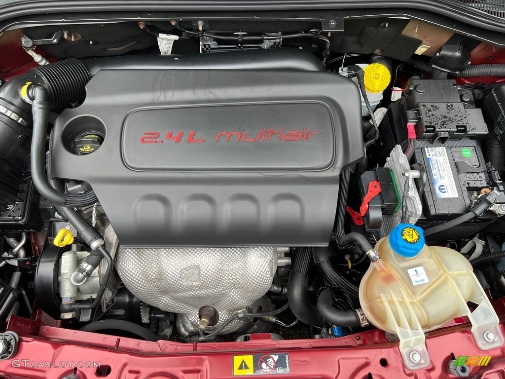 2016 Ram ProMaster City Tradesman SLT Cargo Van Engine Photos