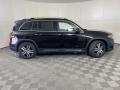 Night Black - EQB 300 4Matic Photo No. 24