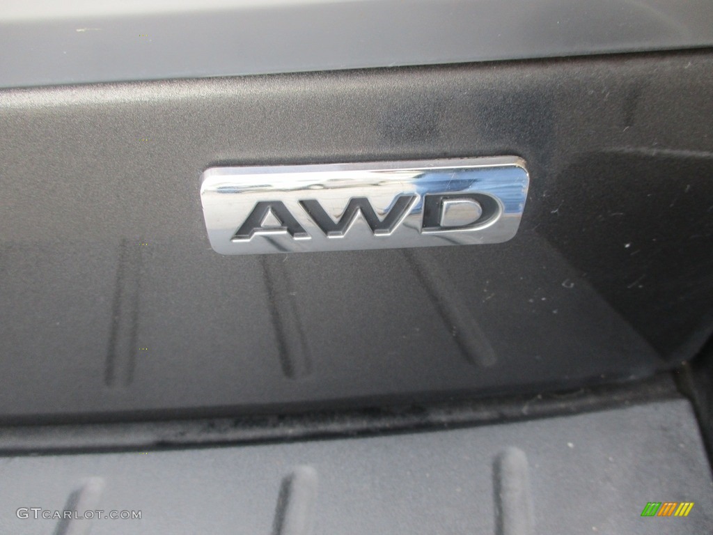 2017 Ford Flex Limited AWD Marks and Logos Photo #146667060