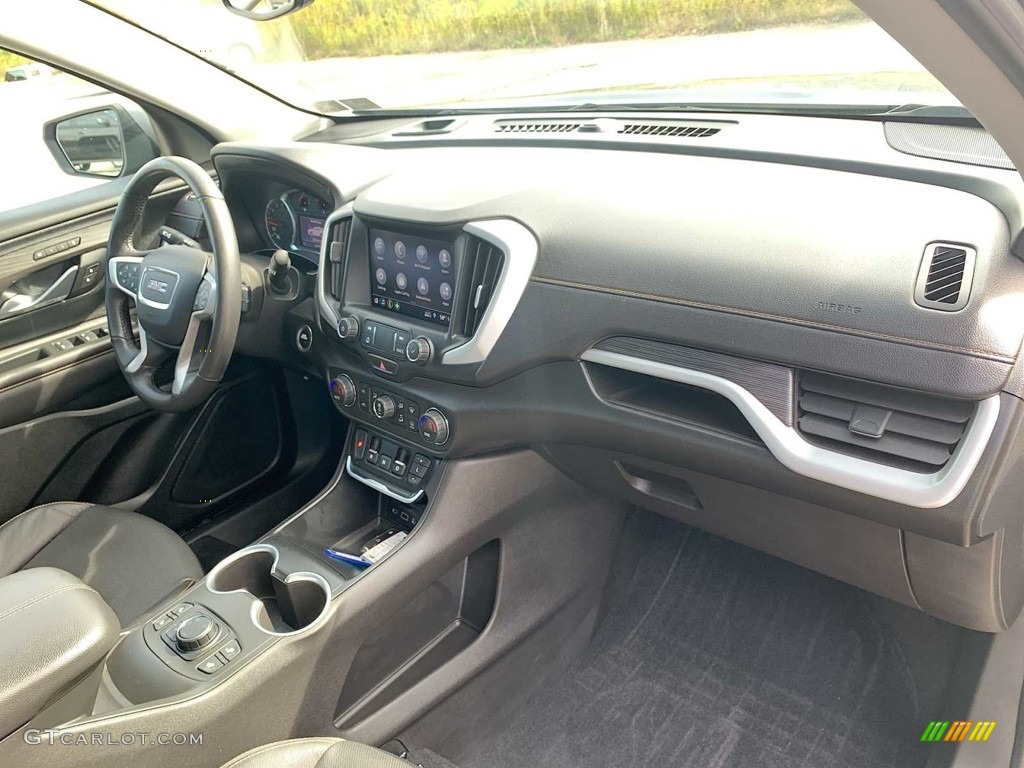 2021 GMC Terrain SLT AWD Dashboard Photos