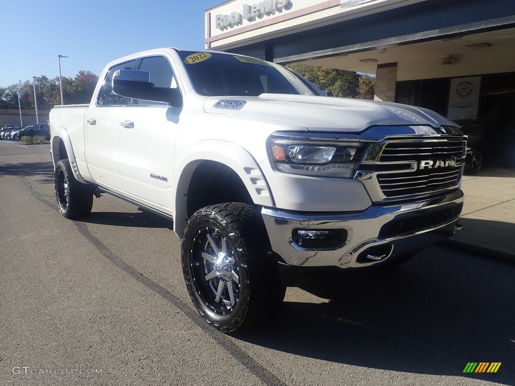2022 1500 Laramie Crew Cab 4x4 - Bright White / Mountain Brown/Light Frost Beige photo #7