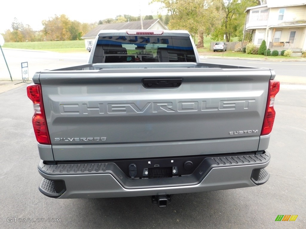 2024 Silverado 1500 Custom Crew Cab 4x4 - Sterling Gray Metallic / Jet Black photo #10