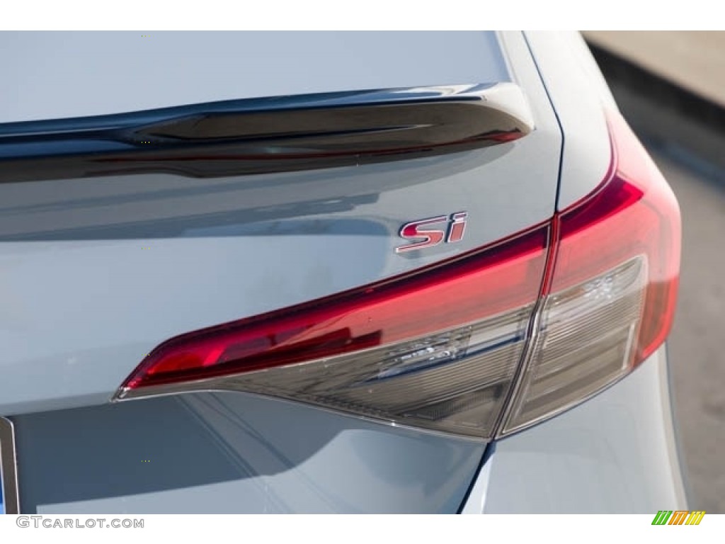 2024 Honda Civic Si Sedan Marks and Logos Photos