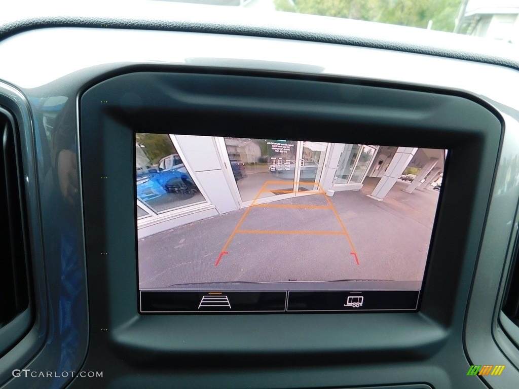 2024 Chevrolet Silverado 1500 Custom Crew Cab 4x4 Controls Photo #146669168