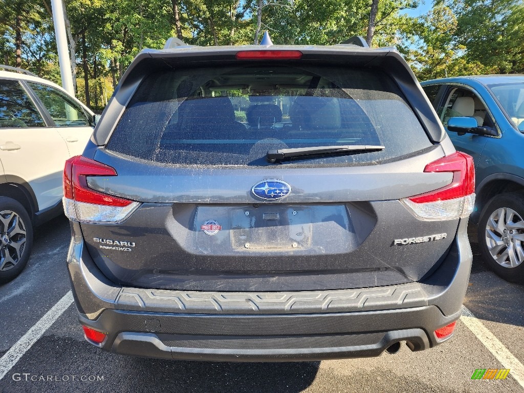 2021 Forester 2.5i Limited - Magnetite Gray Metallic / Black photo #3