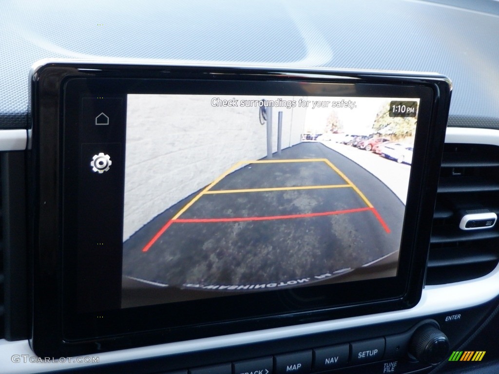 2024 Hyundai Venue Limited Controls Photo #146670088