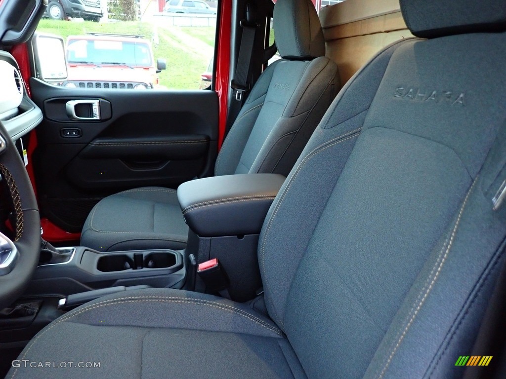 2024 Jeep Wrangler 4-Door Sahara 4xe Hybrid Front Seat Photo #146671733