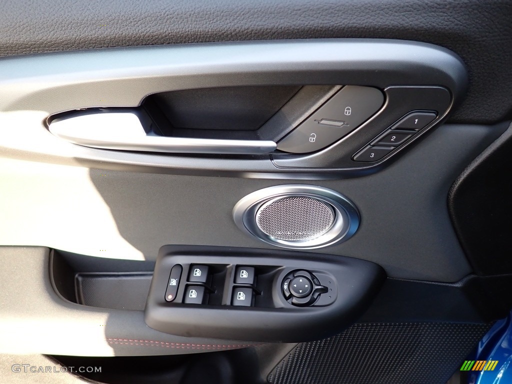 2024 Dodge Hornet R/T Track Pack/Blacktop AWD Hybrid Door Panel Photos