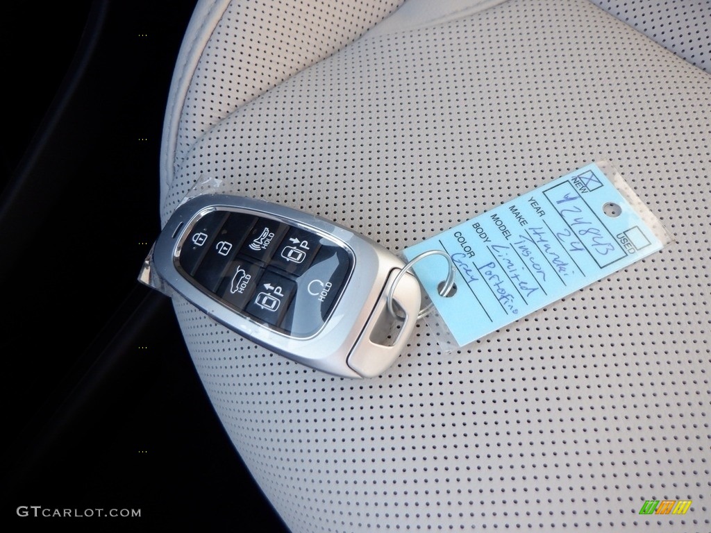 2024 Hyundai Tucson Limited AWD Keys Photos