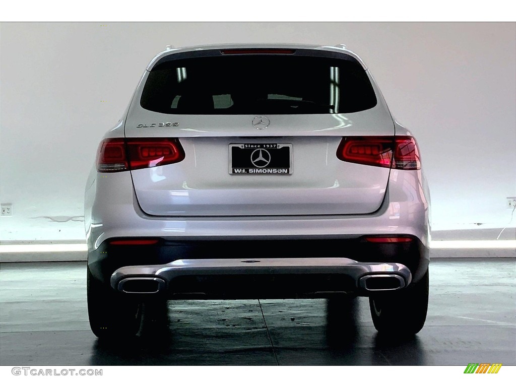 2020 GLC 300 - Iridium Silver Metallic / Black photo #3