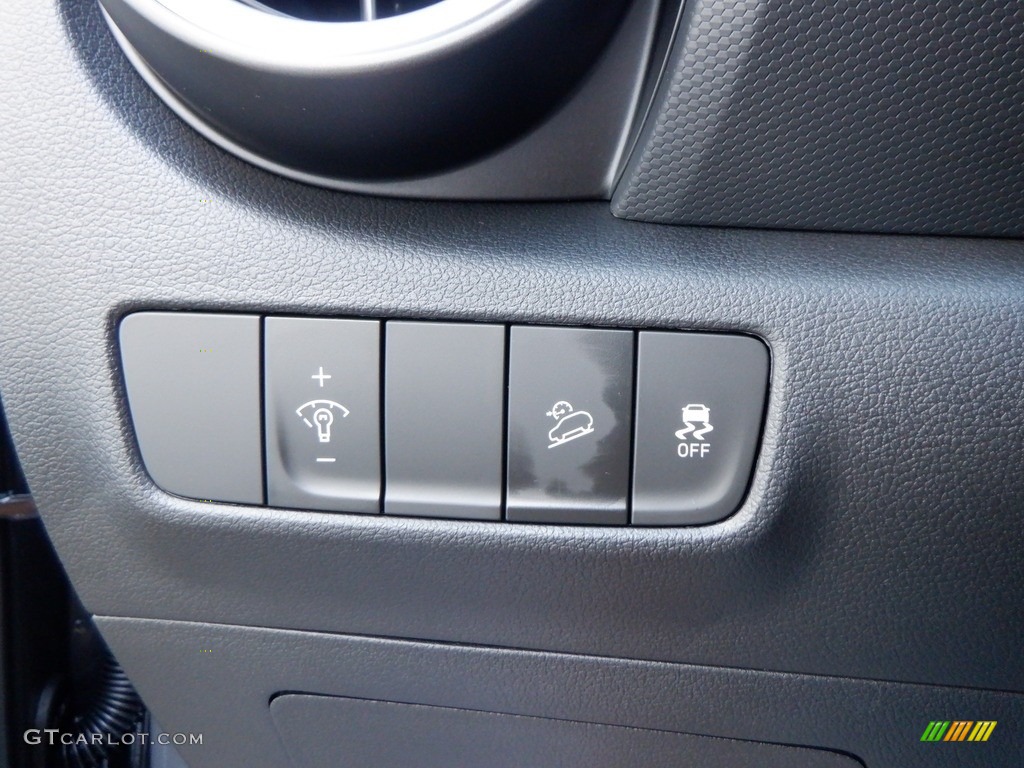 2023 Hyundai Kona SEL AWD Controls Photo #146675168