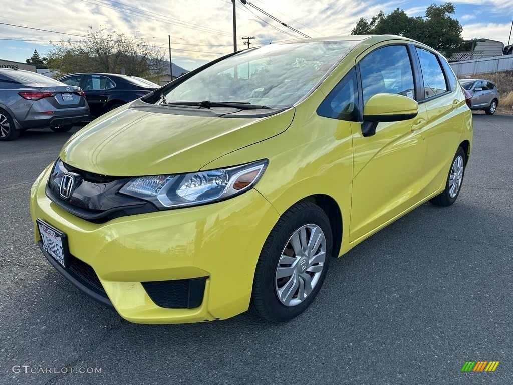 Mystic Yellow Pearl 2015 Honda Fit LX Exterior Photo #146675973