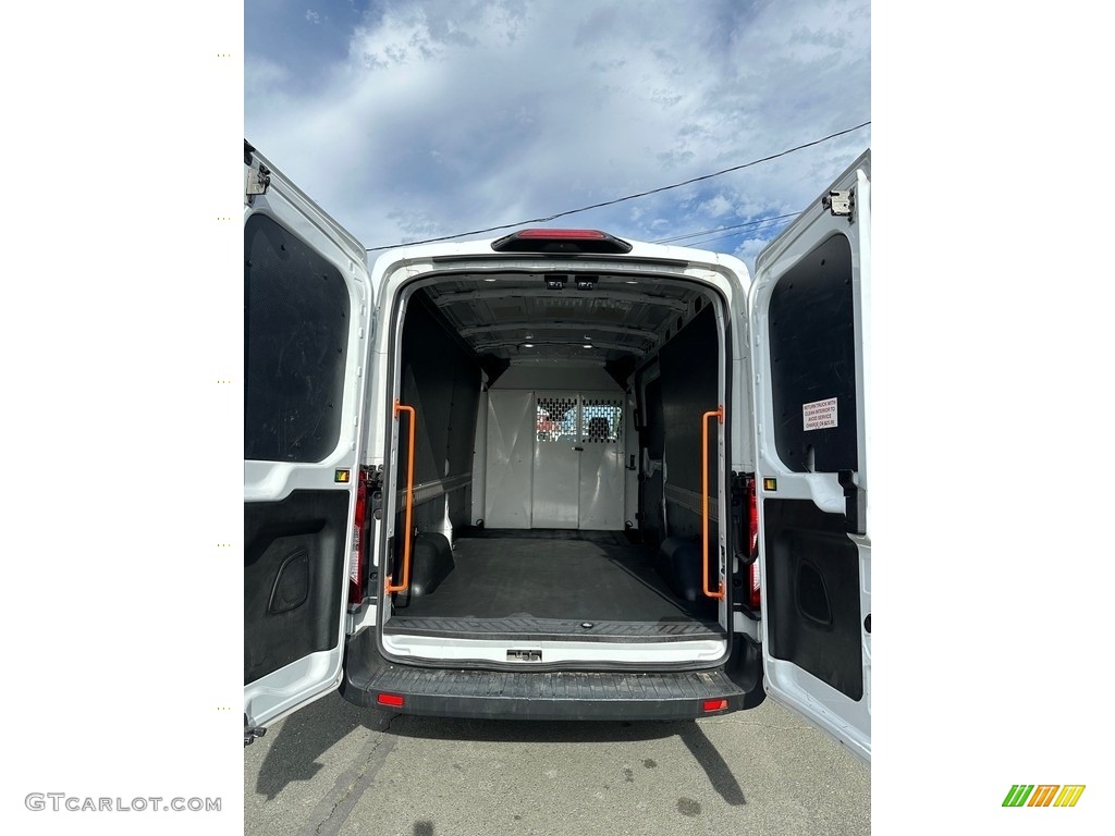 2018 Transit Van 150 MR Long - Oxford White / Pewter photo #11