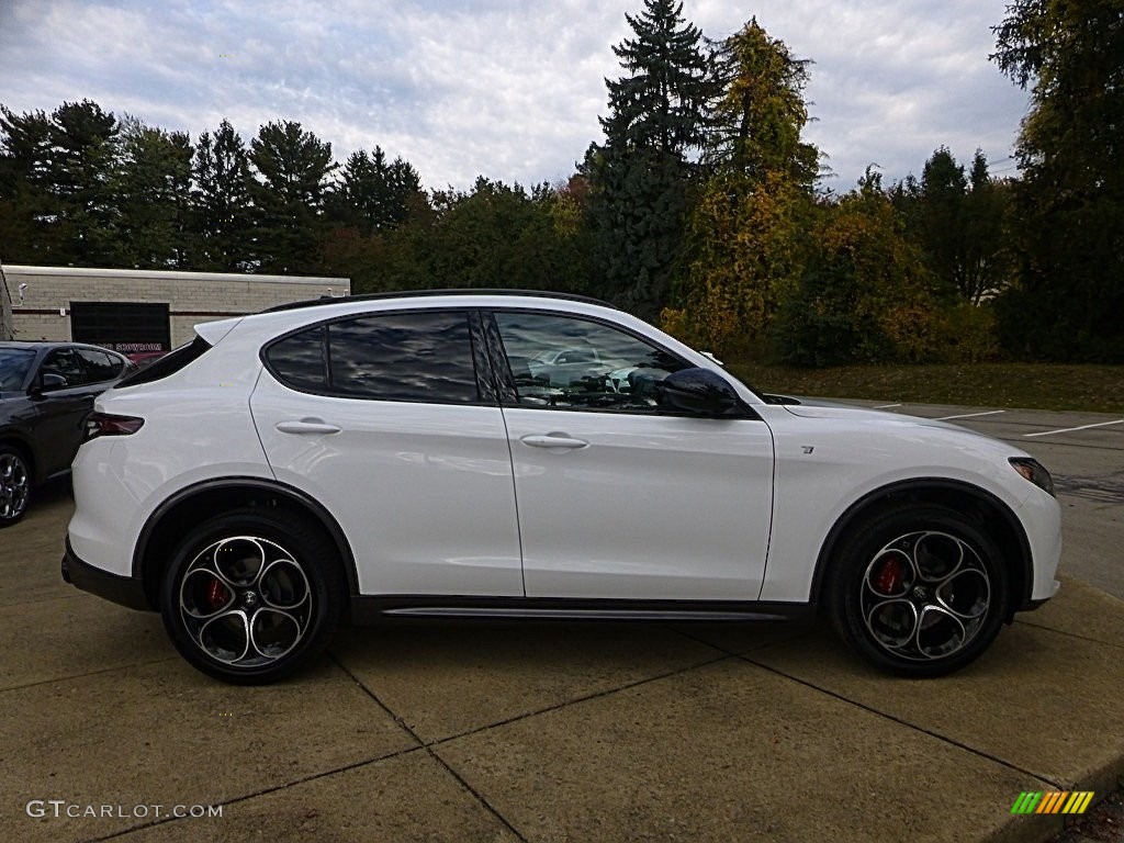 Alfa White 2024 Alfa Romeo Stelvio Ti AWD Exterior Photo #146677524