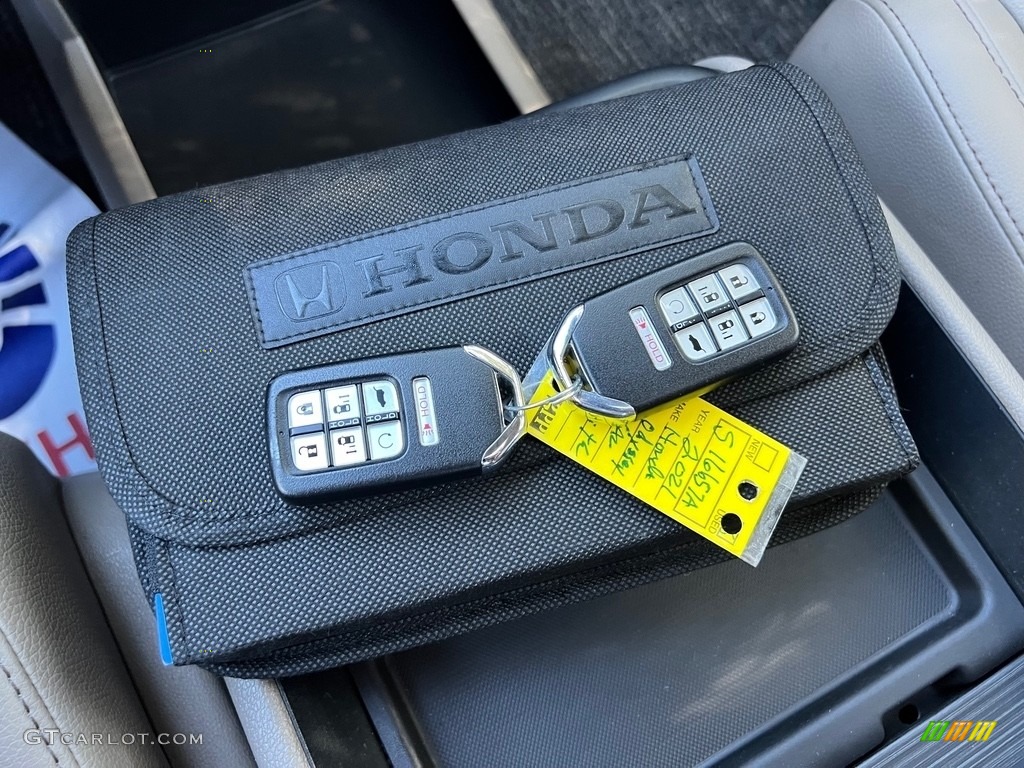 2021 Honda Odyssey EX-L Keys Photos