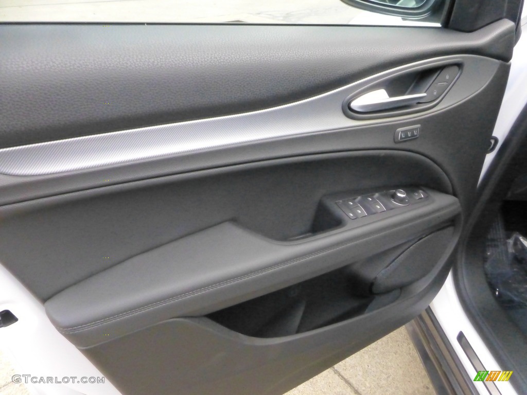 2024 Alfa Romeo Stelvio Ti AWD Door Panel Photos