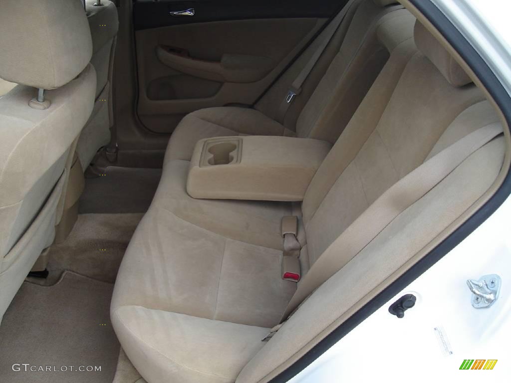 2003 Accord EX Sedan - Taffeta White / Ivory photo #16